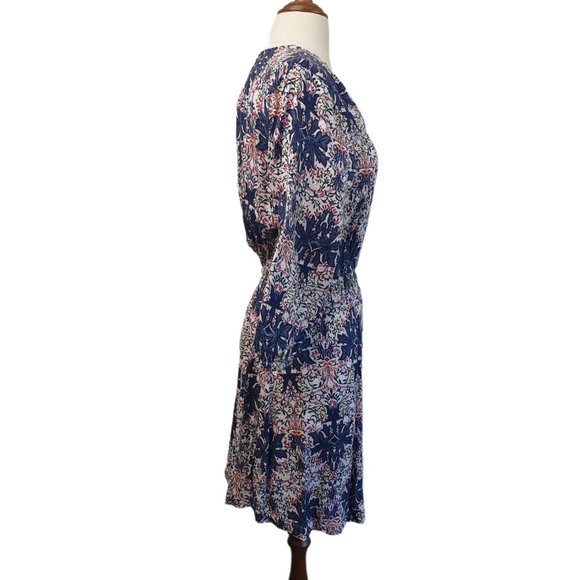 Billabong | Size 12 | 100% Rayon 3/4 Sleeve Wrap Look V-Neck Floral Short Dress - Picture 6 of 9